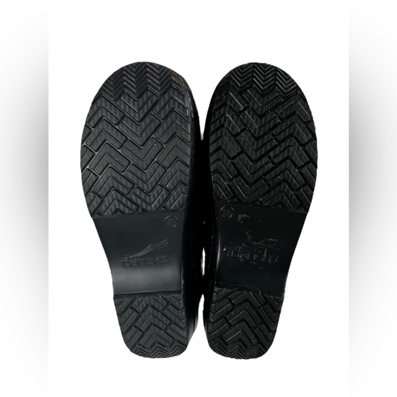 Dansko Black Tooled Leather Professional Clog Shoes Womens EU 38 US 7.5-8 EUC - Picture 8 of 11